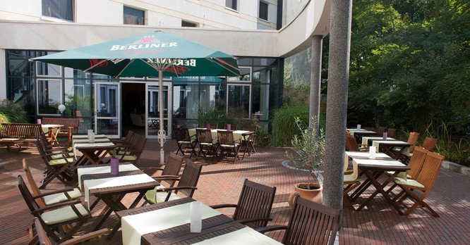 Wyndham Garden Hennigsdorf Berlin Hotel terrace